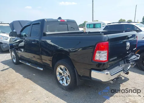 2020 Ram 1500 Big Horn 4X4 6'4 Box z USA, uszkodzony, nr VIN 1C6SRFBT7LN413430